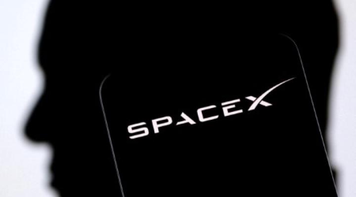 SpaceX, haksız iş davasını durdurmak amacıyla NLRB'ye dava açtı