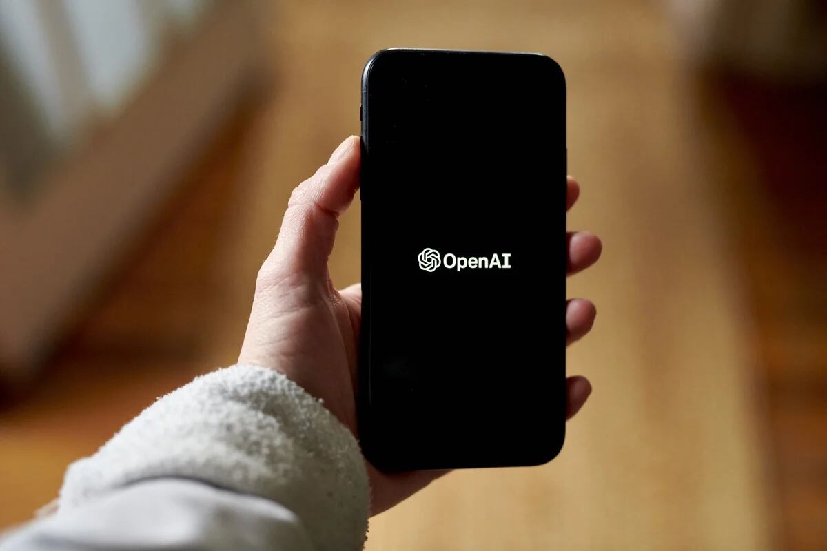 Apple ve OpenAI İşbirliği: ChatGPT ile iPhone’unuz Daha Akıllı Olacak!