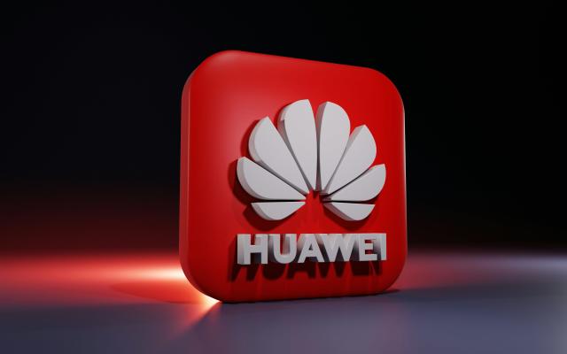 Huawei’nin Yasaklara Rağmen ABD’deki Gizli Yatırımları!