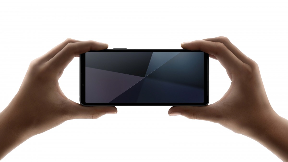 Sony Xperia 10 VI, 21:9 Ekranı Koruyor ve SD 6 Gen 1 Yonga Setini Alıyor!