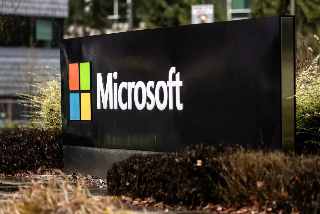 Microsoft, Kuzeydoğu İspanya'daki Yeni Veri Merkezlerine 7,16 Milyar Dolar Yatırım Yapacak!