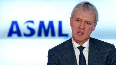 Eski ASML CEO'su Peter Wennink, ABD ve Çin Arasındaki Çip Savaşının Bir Süre Daha devam Edeceğini Öngörüyor