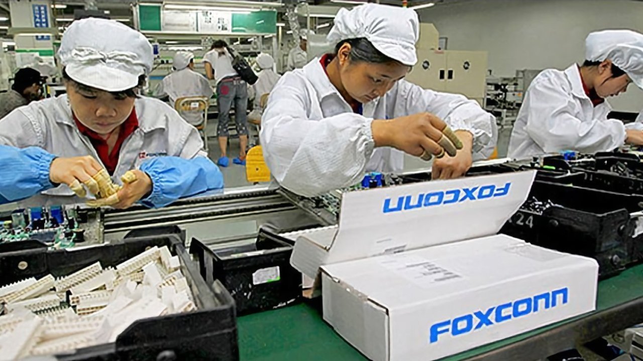 Foxconn, iPhone 16 Üretimini Artırmak İçin Çin'de 50.000 kişi Daha İşe Alıyor