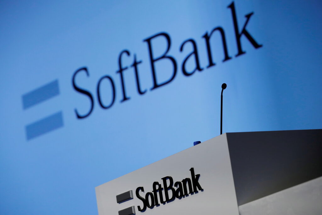 SoftBank, Sharp'a Yatırım Yapmak İçin Görüşmelerde Bulunuyor