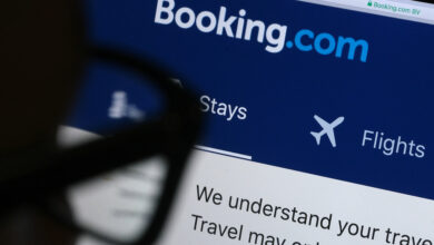 Booking.com'un otellere uyguladığı fiyat kısıtlamaları rekabeti engelleyebilir!