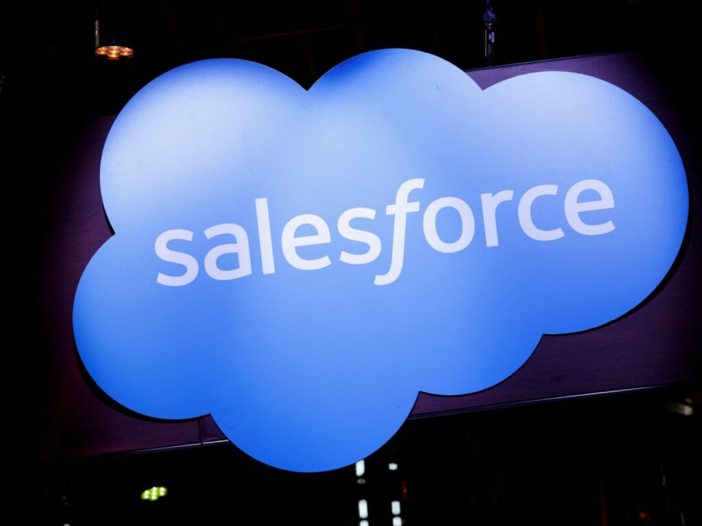 Salesforce, veri koruma alanında faaliyet gösteren OwnCompany'yi 19 milyar dolara satın alma kararı aldığını duyurdu