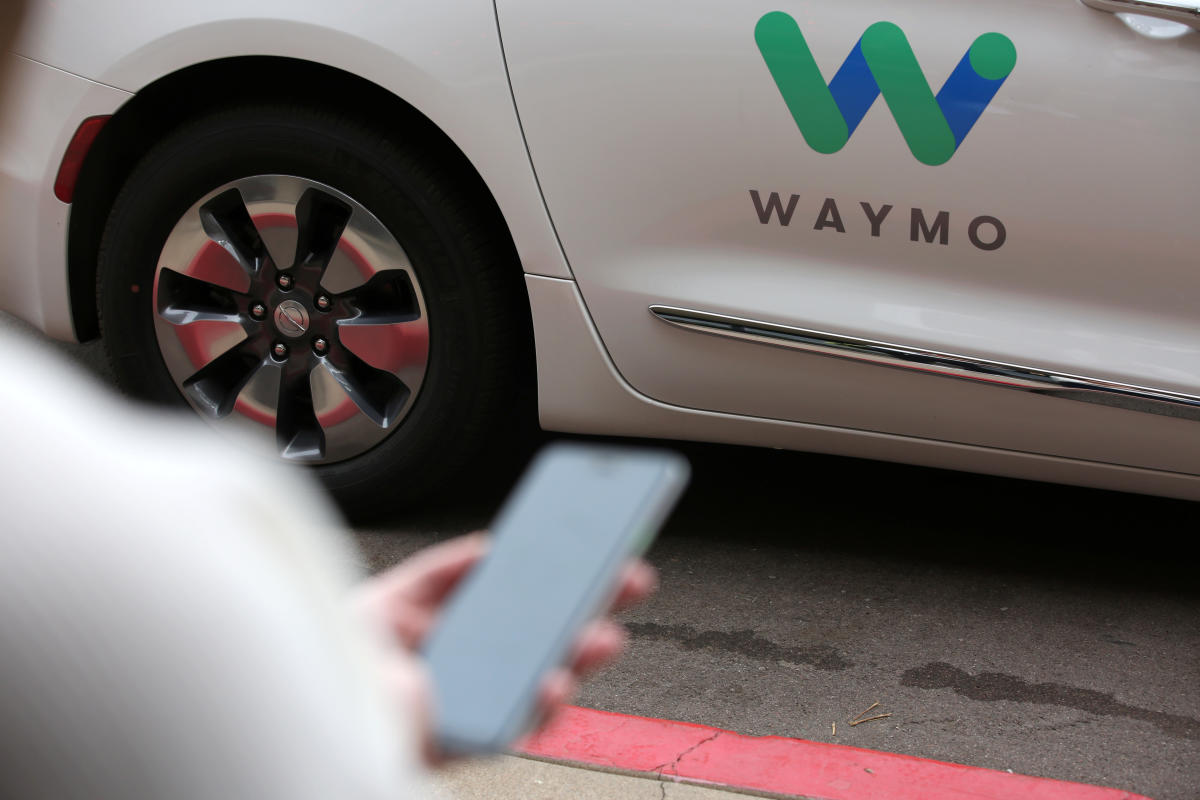 Waymo, otonom taksi üretmek için Hyundai Motor ile görüşüyor