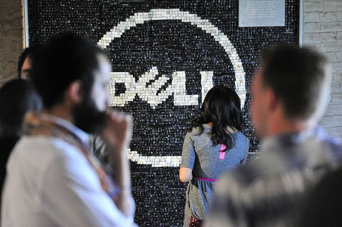 Dell, PC zayıflığı nedeniyle dördüncü çeyrek gelirinin düşük olacağını öngörüyor