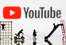 Kremlin, Google'ın Rus yayıncılara uyguladığı YouTube yasağını kaldırması gerektiğini söylüyor