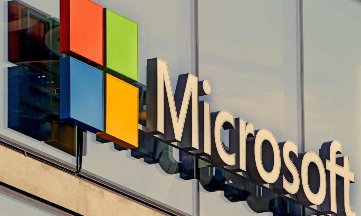 Microsoft, AI Uygulamaları İçin İki Yeni Veri Merkezi Altyapı Çipi Tanıttı!