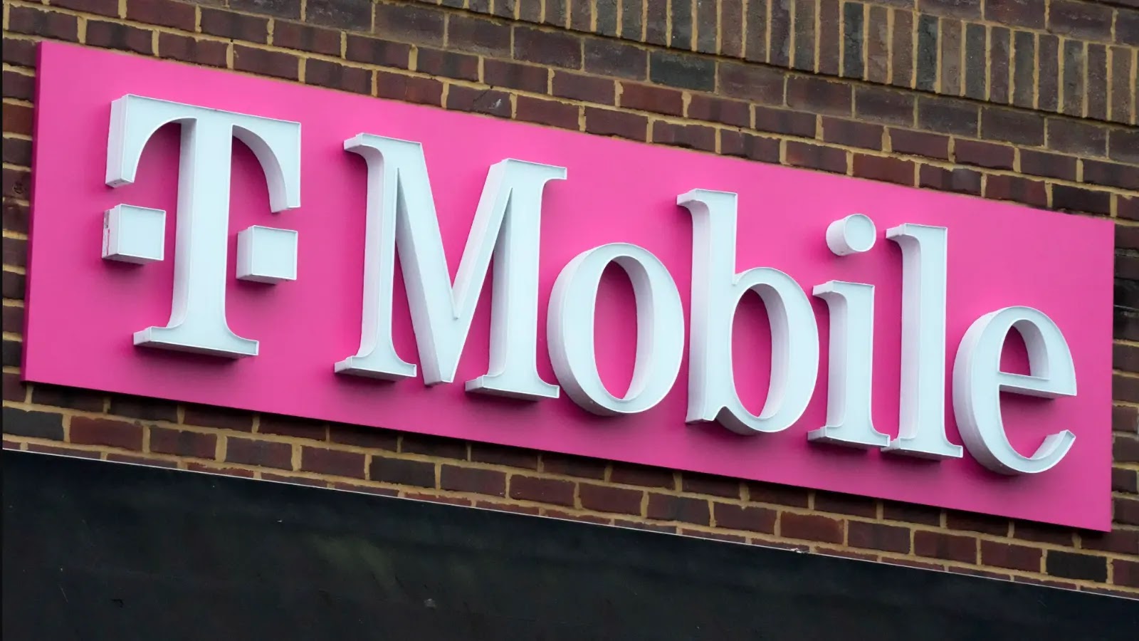 T-Mobile, büyük bir siber saldırıya maruz kaldı